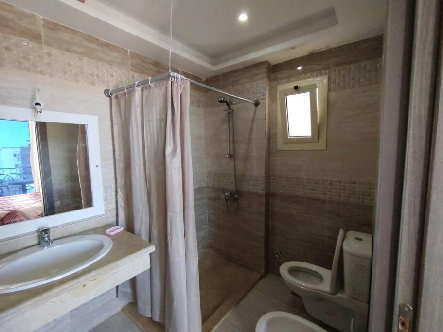 3-Bedroom Apartment On The Third Floor With 3 Balconies And Lovely Pool View, Street View And Free Beach Access In Sharm Hills Resort 外观 照片
